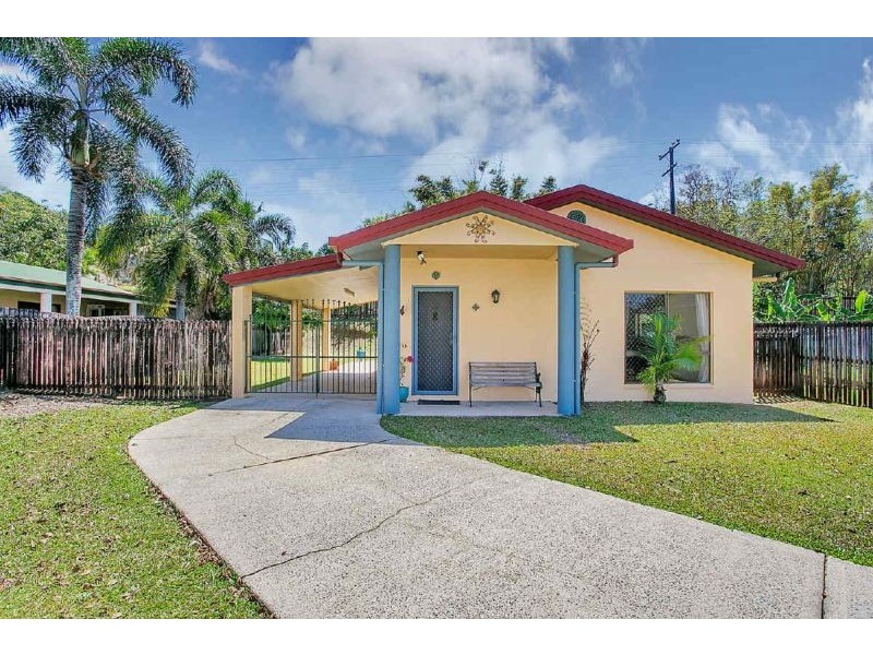 5 Goodfellow Court, Mooroobool QLD 4870