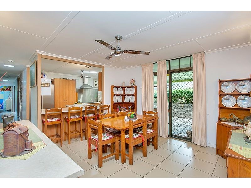 87 Carnation Drive, Mooroobool QLD 4870