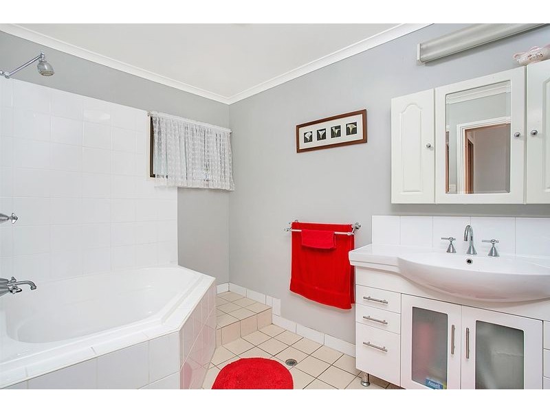87 Carnation Drive, Mooroobool QLD 4870