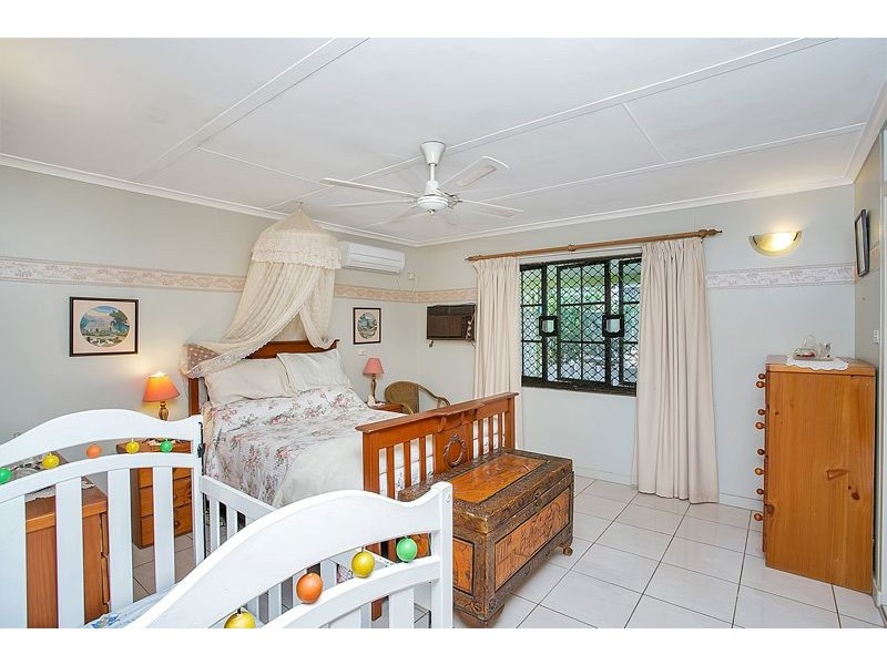 87 Carnation Drive, Mooroobool QLD 4870