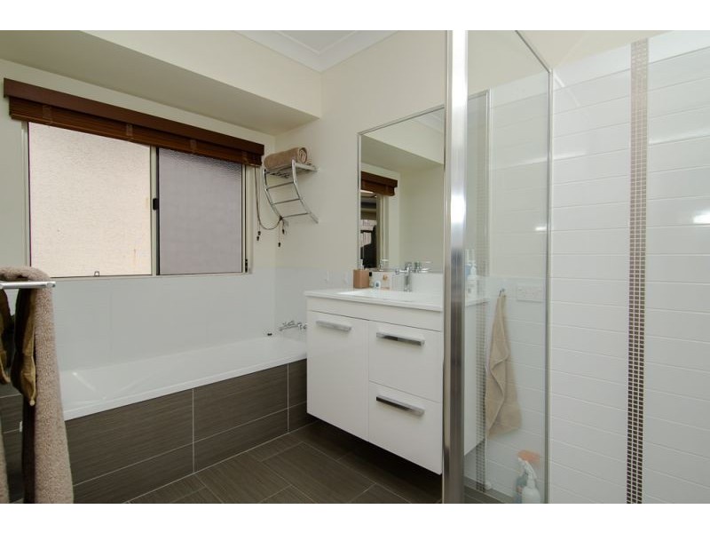 60 Woodrose Drive, Mount Sheridan QLD 4868