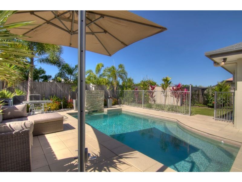 60 Woodrose Drive, Mount Sheridan QLD 4868