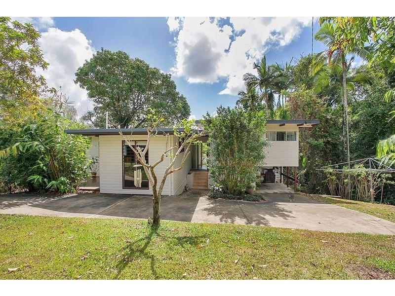 8 Bauhinia Avenue, Earlville QLD 4870