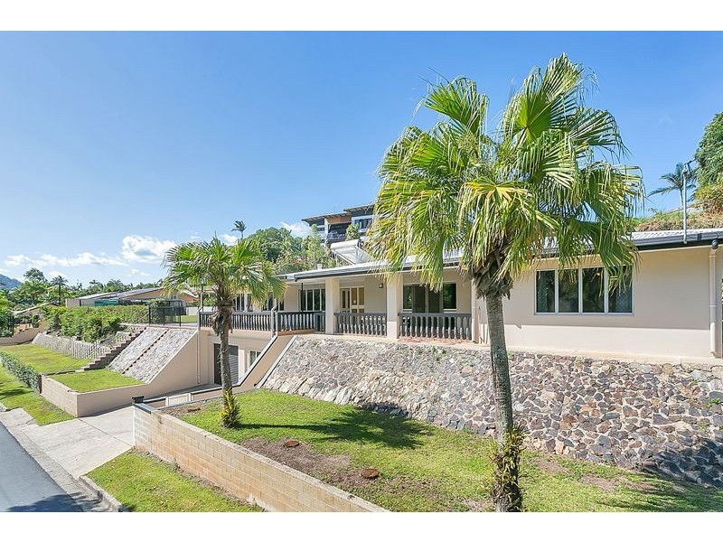 70-72 Kingsford Street, Mooroobool QLD 4870