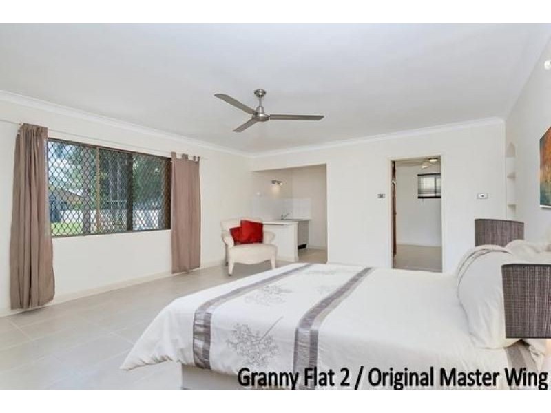 70-72 Kingsford Street, Mooroobool QLD 4870