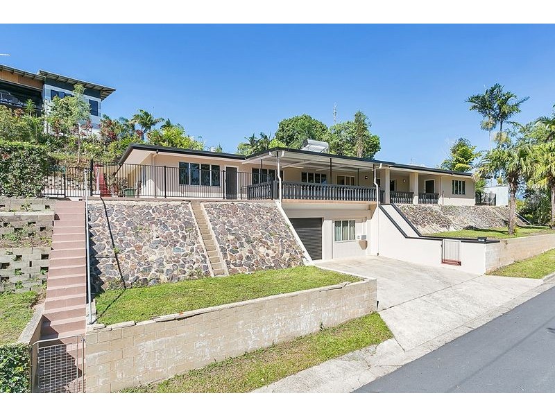 70-72 Kingsford Street, Mooroobool QLD 4870