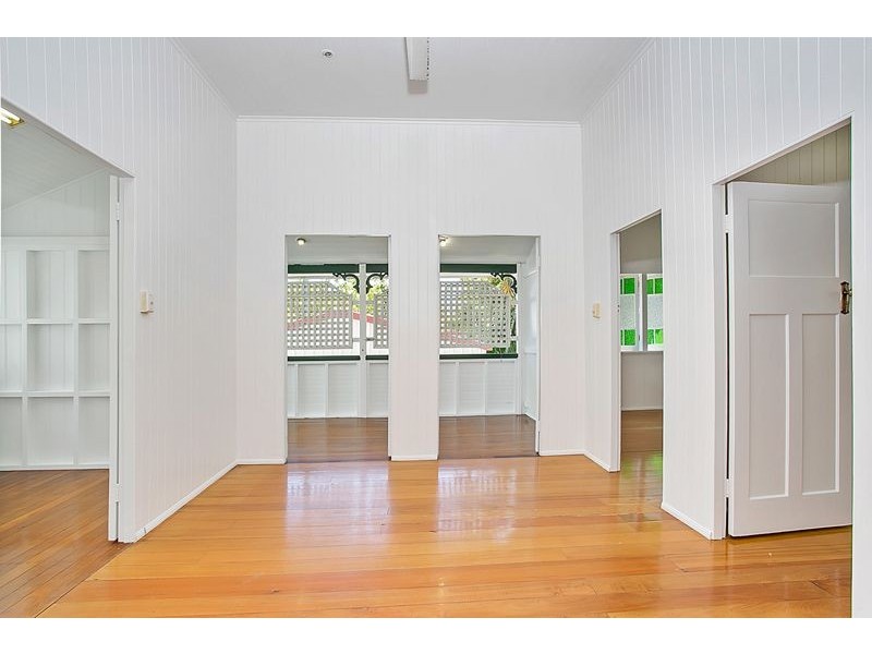 318 Draper Street, Parramatta Park QLD 4870