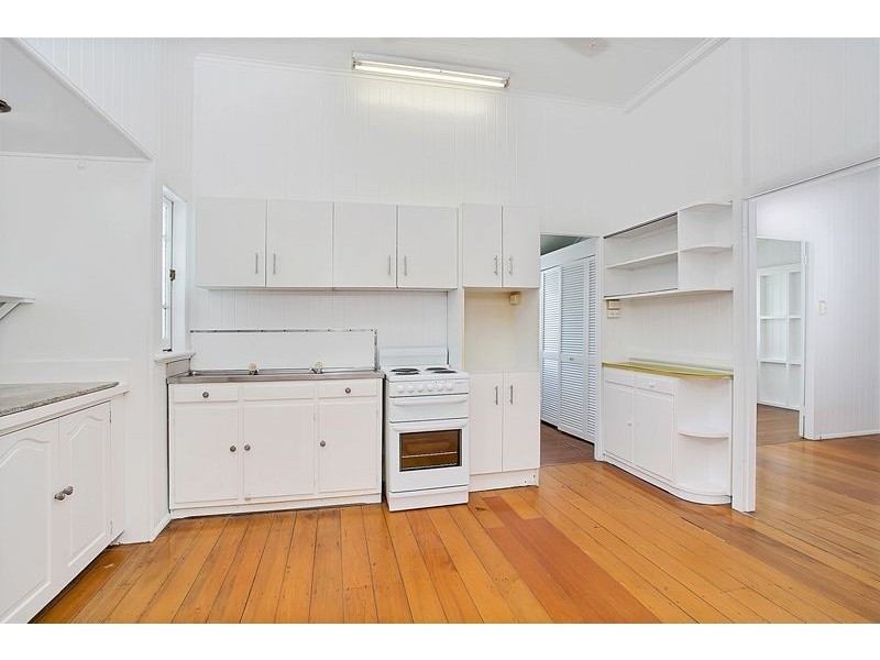 318 Draper Street, Parramatta Park QLD 4870