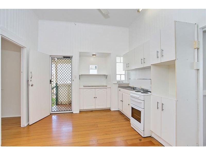 318 Draper Street, Parramatta Park QLD 4870