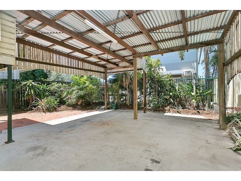 318 Draper Street, Parramatta Park QLD 4870