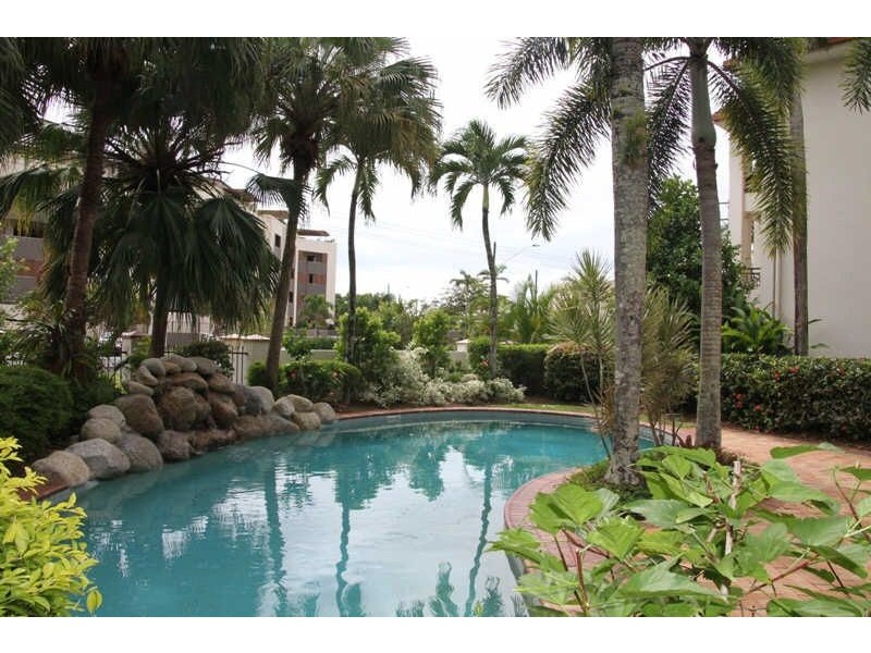 16/327 Lake Street, Bayside Villas (16/90 Digger), Cairns North QLD 4870