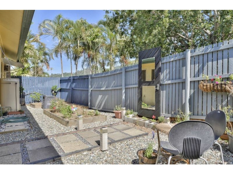 3 Spinos Street, Redlynch QLD 4870