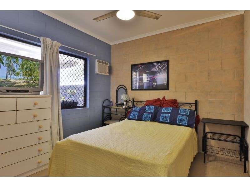 3 Spinos Street, Redlynch QLD 4870