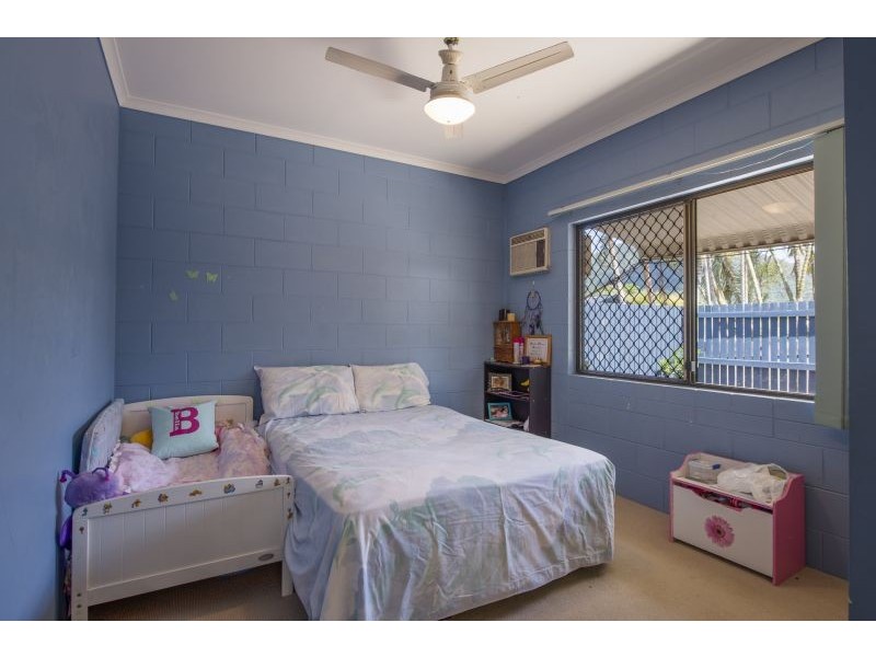 3 Spinos Street, Redlynch QLD 4870