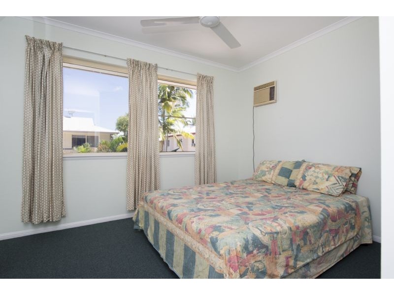 4/19 Rutherford Street, Yorkeys Knob QLD 4878