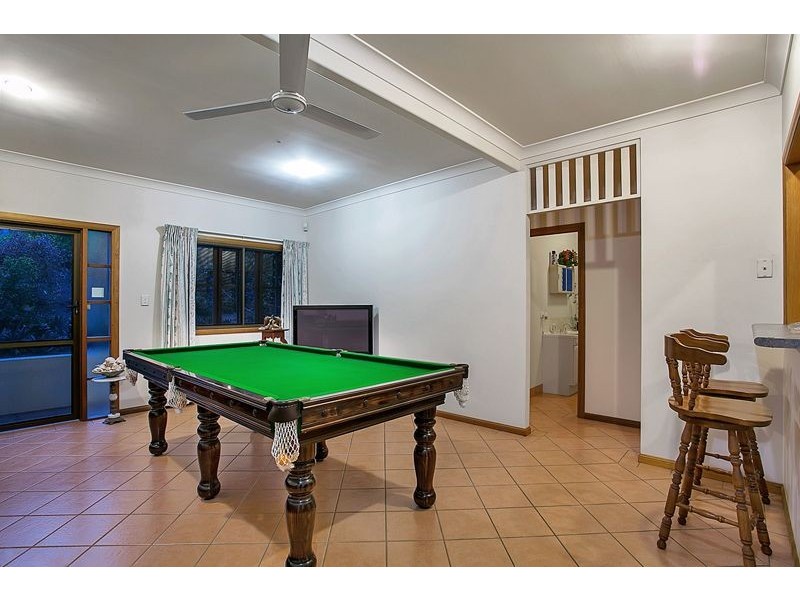 11 Philp Close, Kanimbla QLD 4870