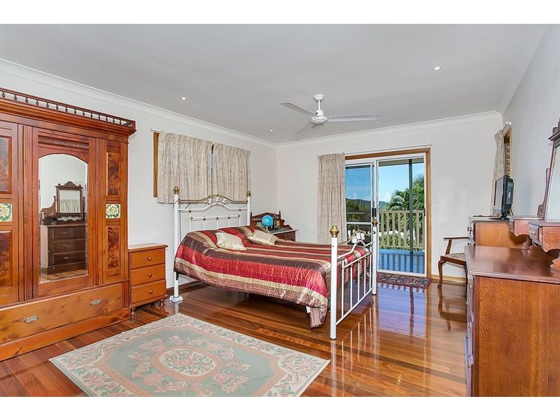 11 Philp Close, Kanimbla QLD 4870