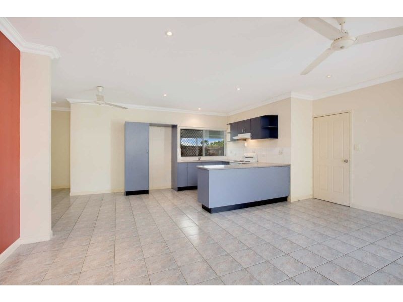 14 Fife Close, Mount Sheridan QLD 4868