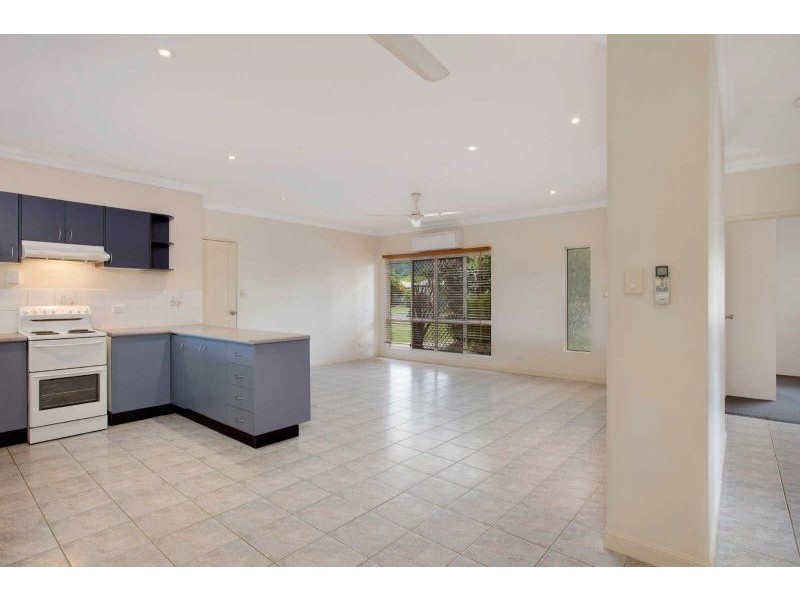 14 Fife Close, Mount Sheridan QLD 4868