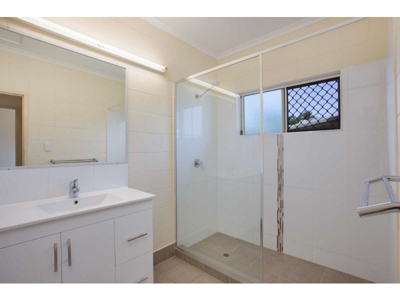 14 Fife Close, Mount Sheridan QLD 4868