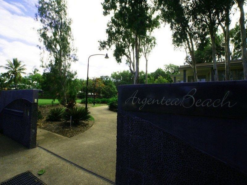 9/109 Upolu Esplanade, Clifton Beach QLD 4879