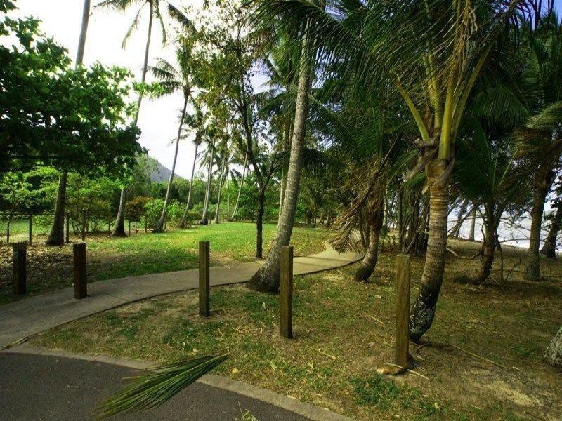 9/109 Upolu Esplanade, Clifton Beach QLD 4879