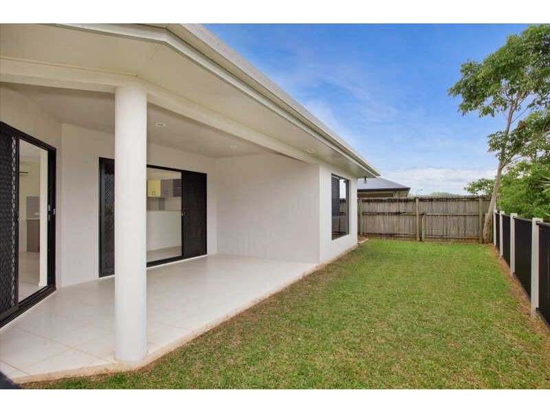 5 Sandover Close, Bentley Park QLD 4869