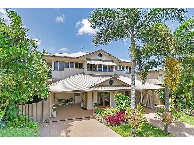 2 Grandview Crescent, Earlville QLD 4870