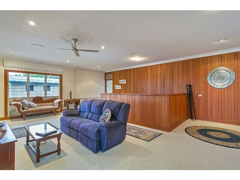 2 Grandview Crescent, Earlville QLD 4870