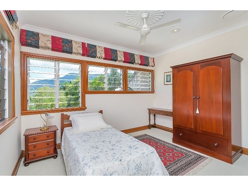 2 Grandview Crescent, Earlville QLD 4870