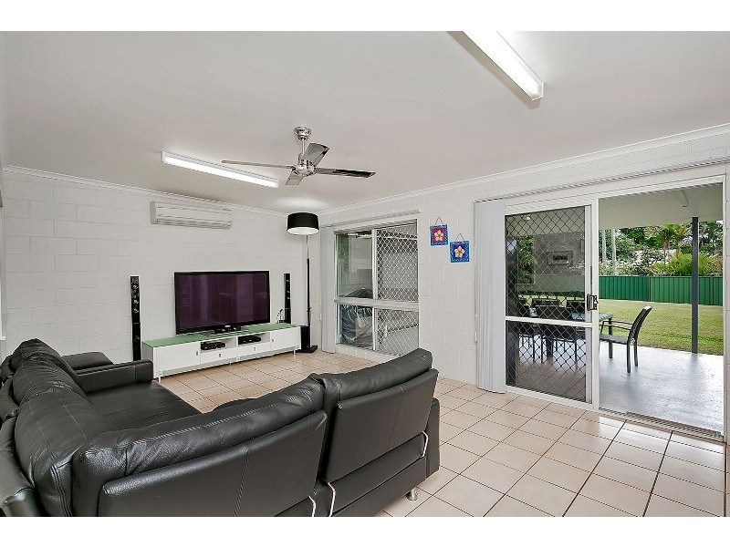14 Matilda Close, Woree QLD 4868