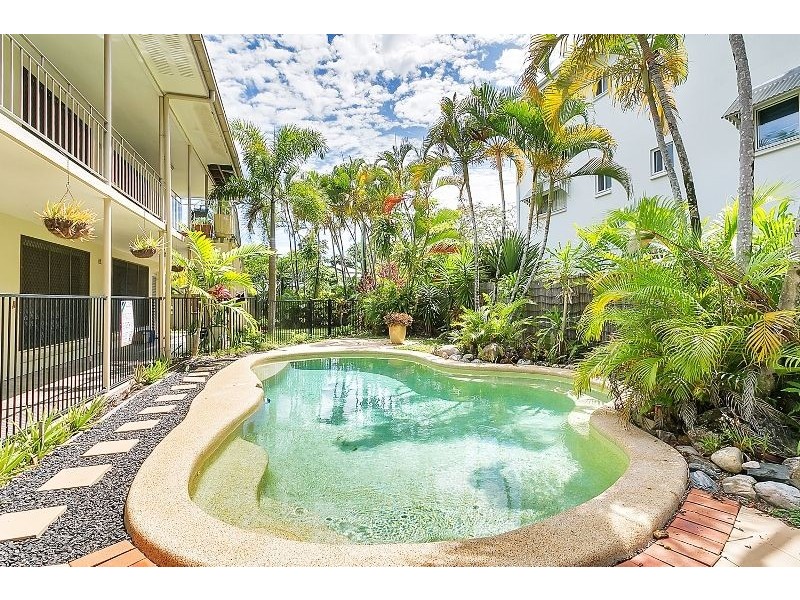 2/41-43 Martyn Street, Parramatta Park QLD 4870