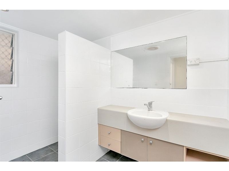 2/41-43 Martyn Street, Parramatta Park QLD 4870