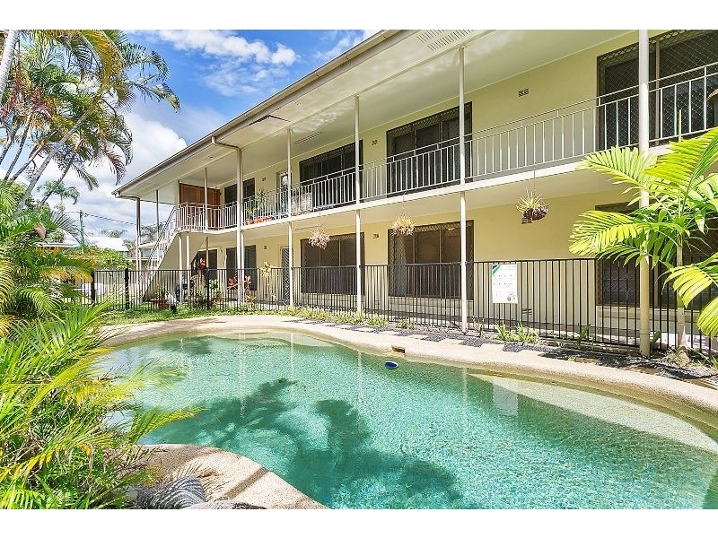 2/41-43 Martyn Street, Parramatta Park QLD 4870