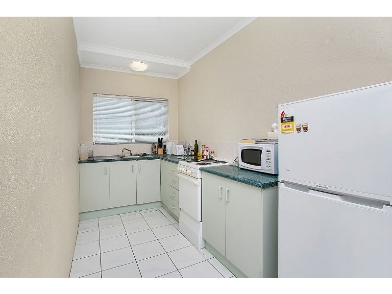 150 Pease Street, Manoora QLD 4870