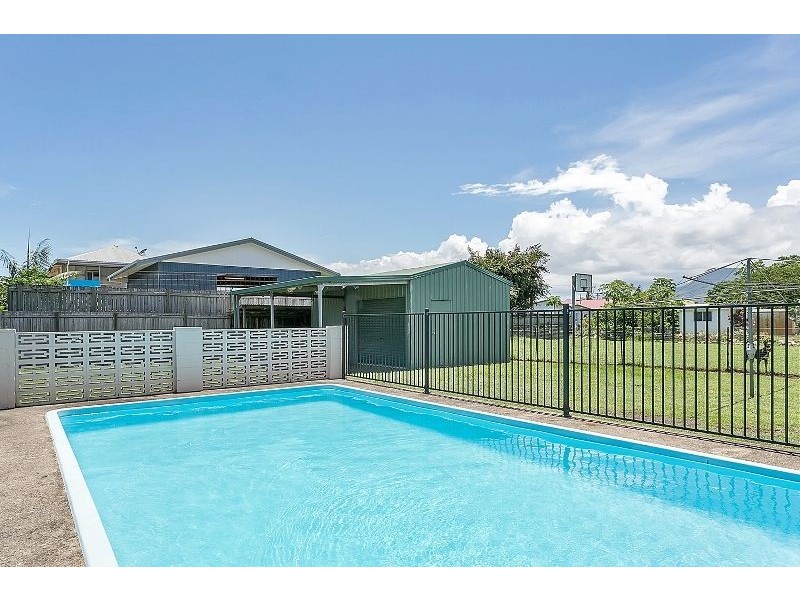 3 Hogan Street, Westcourt QLD 4870