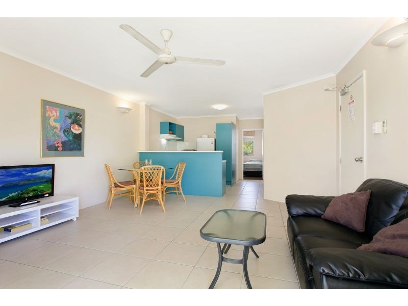 37/1-19 Poinciana Street, Holloways Beach QLD 4878