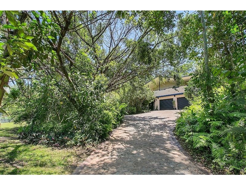 4 Leichhardt Place, Earlville QLD 4870