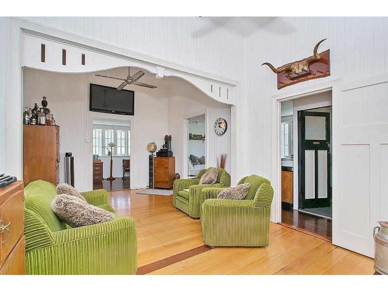11 Lily Street (also known as 113 Digger Street, Cairns North QLD 4870