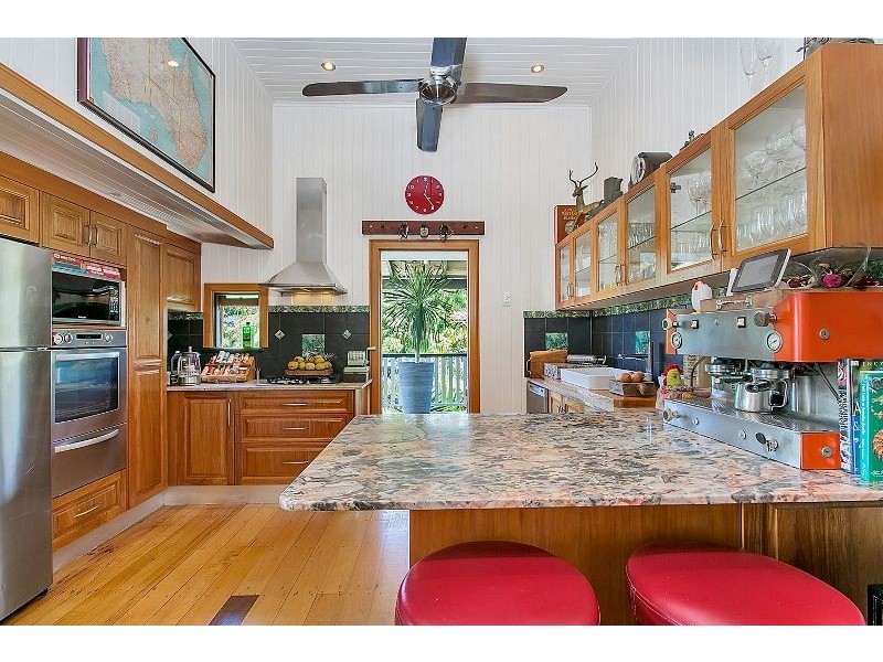 11 Lily Street (also known as 113 Digger Street, Cairns North QLD 4870