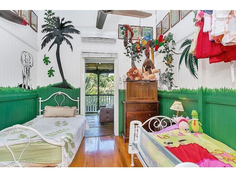 11 Lily Street (also known as 113 Digger Street, Cairns North QLD 4870