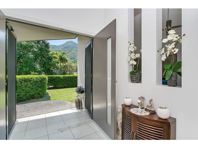 14 Wenlock Close, Mount Sheridan QLD 4868