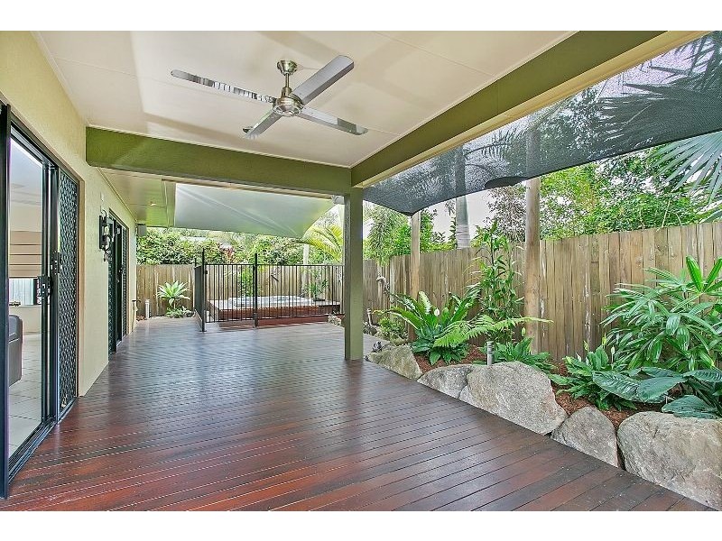 15 Cable Close, Kewarra Beach QLD 4879