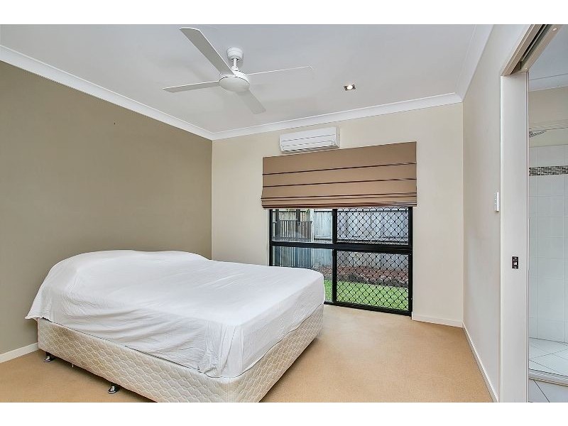 15 Cable Close, Kewarra Beach QLD 4879