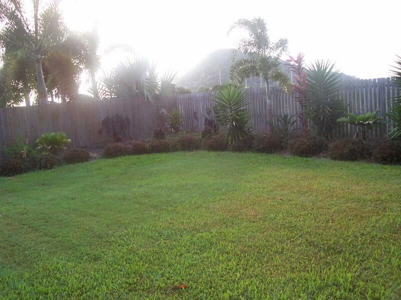 8 Warana Close, Kewarra Beach QLD 4879