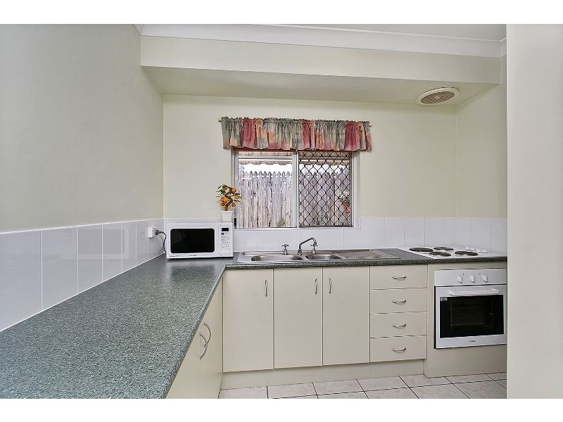 3/12 Ingham Court, Mooroobool QLD 4870