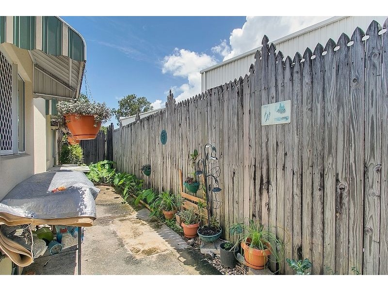 3/12 Ingham Court, Mooroobool QLD 4870