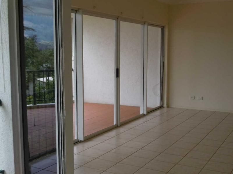 47/8-14 Munro Terrace House On The Hill, Mooroobool QLD 4870