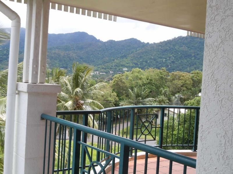 47/8-14 Munro Terrace House On The Hill, Mooroobool QLD 4870