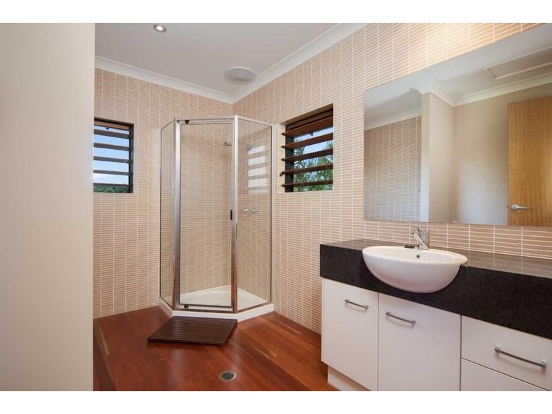 2 Johanna Street, Trinity Park QLD 4879